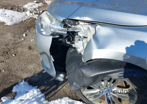 2015 Toyota Camry Se z USA, uszkodzony, nr VIN 4T1BF1FK4FU922838